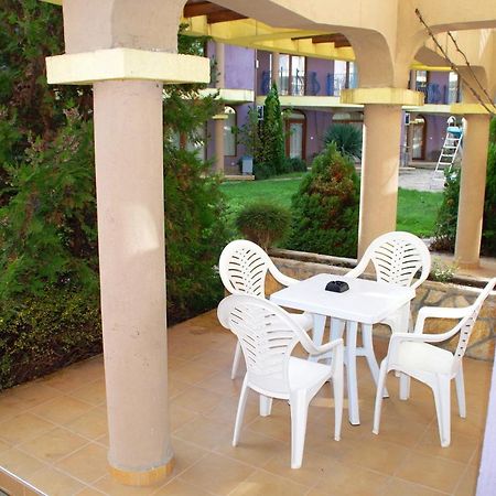 Azura Garden Apartments Czernomorec Zewnętrze zdjęcie