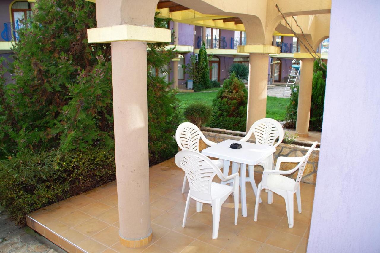 Azura Garden Apartments Czernomorec Zewnętrze zdjęcie