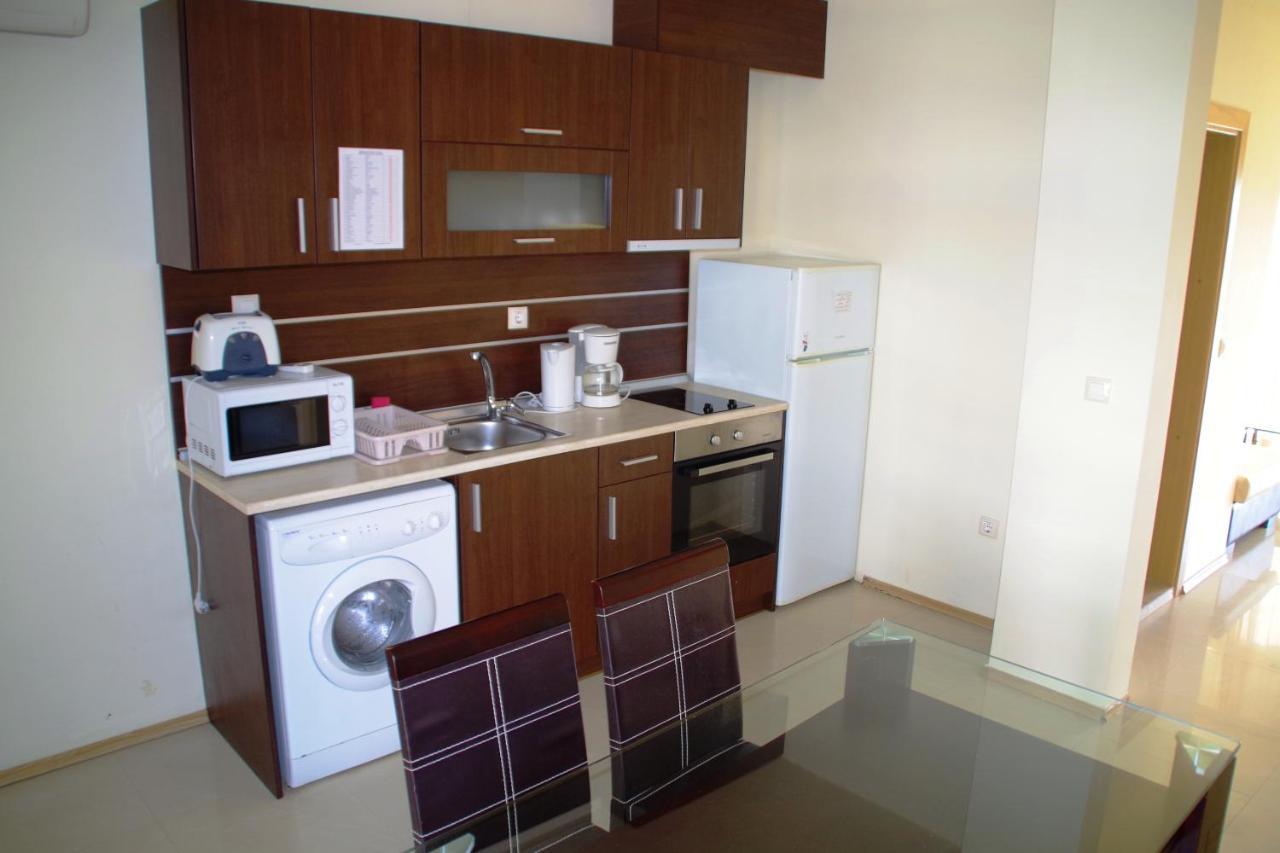 Azura Garden Apartments Czernomorec Zewnętrze zdjęcie