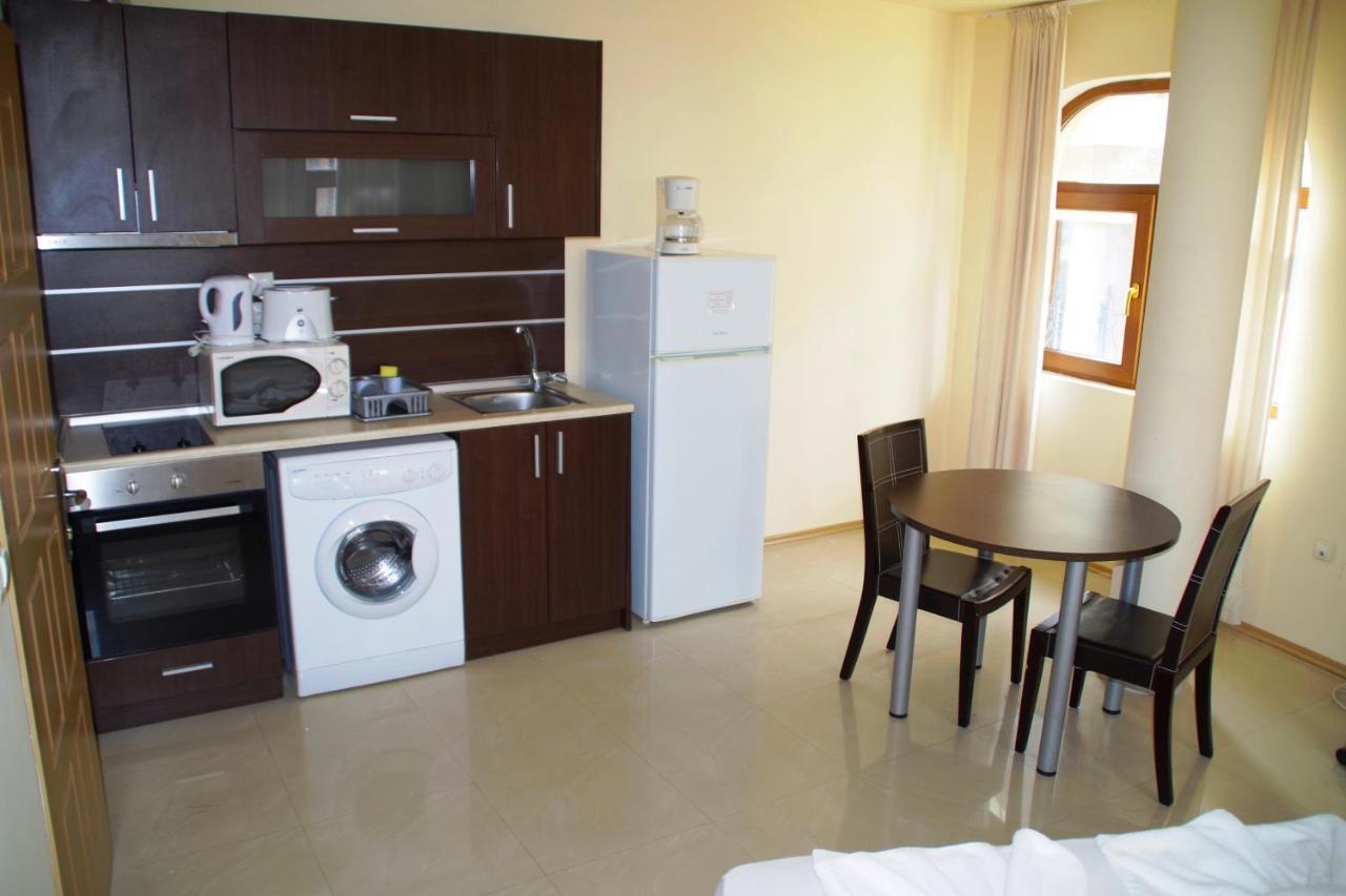 Azura Garden Apartments Czernomorec Zewnętrze zdjęcie
