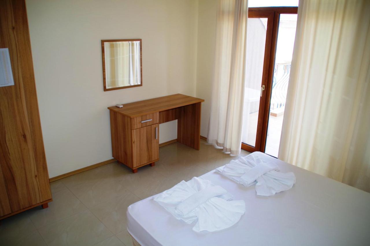 Azura Garden Apartments Czernomorec Zewnętrze zdjęcie
