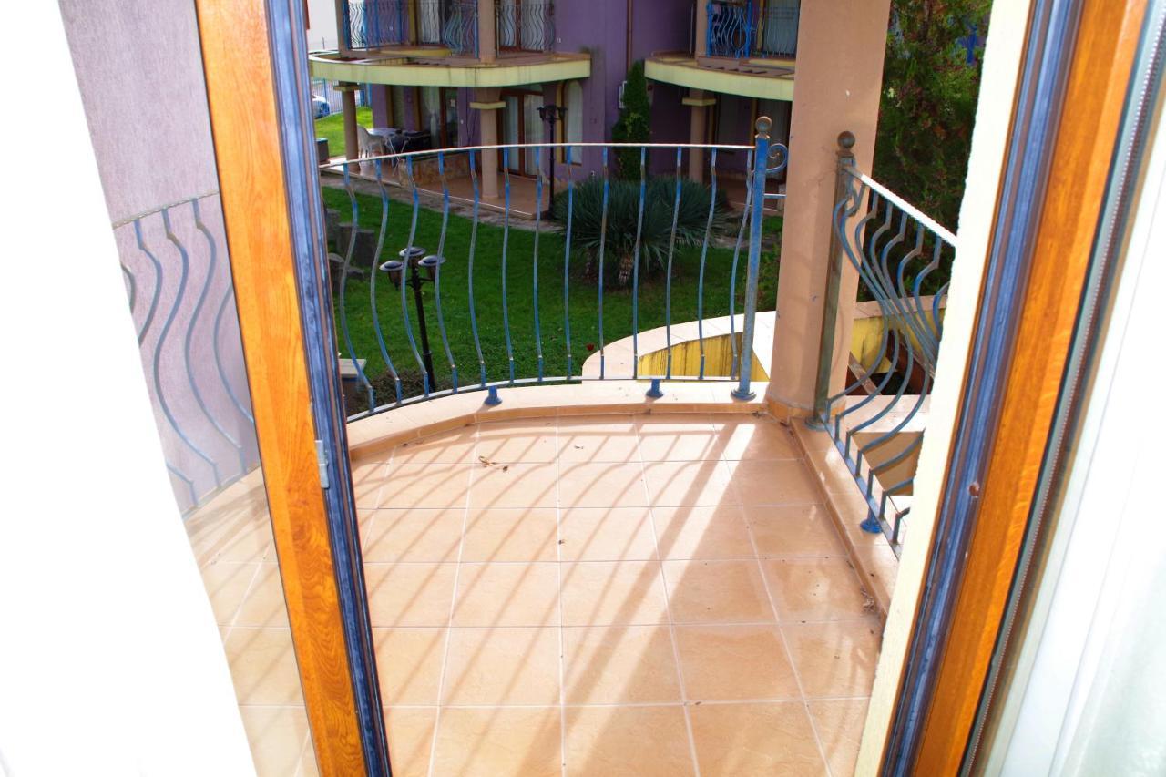 Azura Garden Apartments Czernomorec Zewnętrze zdjęcie
