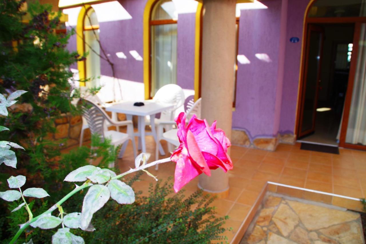 Azura Garden Apartments Czernomorec Zewnętrze zdjęcie