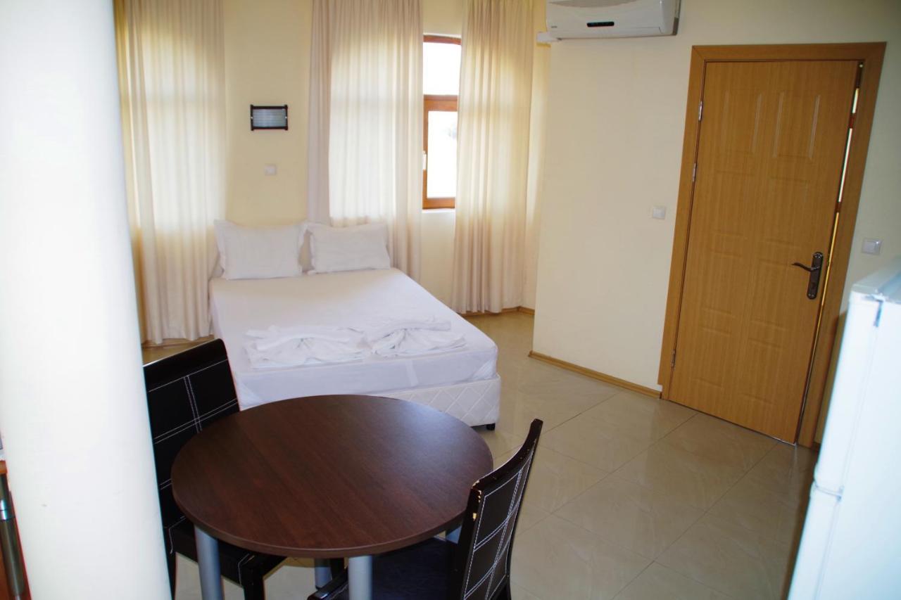 Azura Garden Apartments Czernomorec Zewnętrze zdjęcie