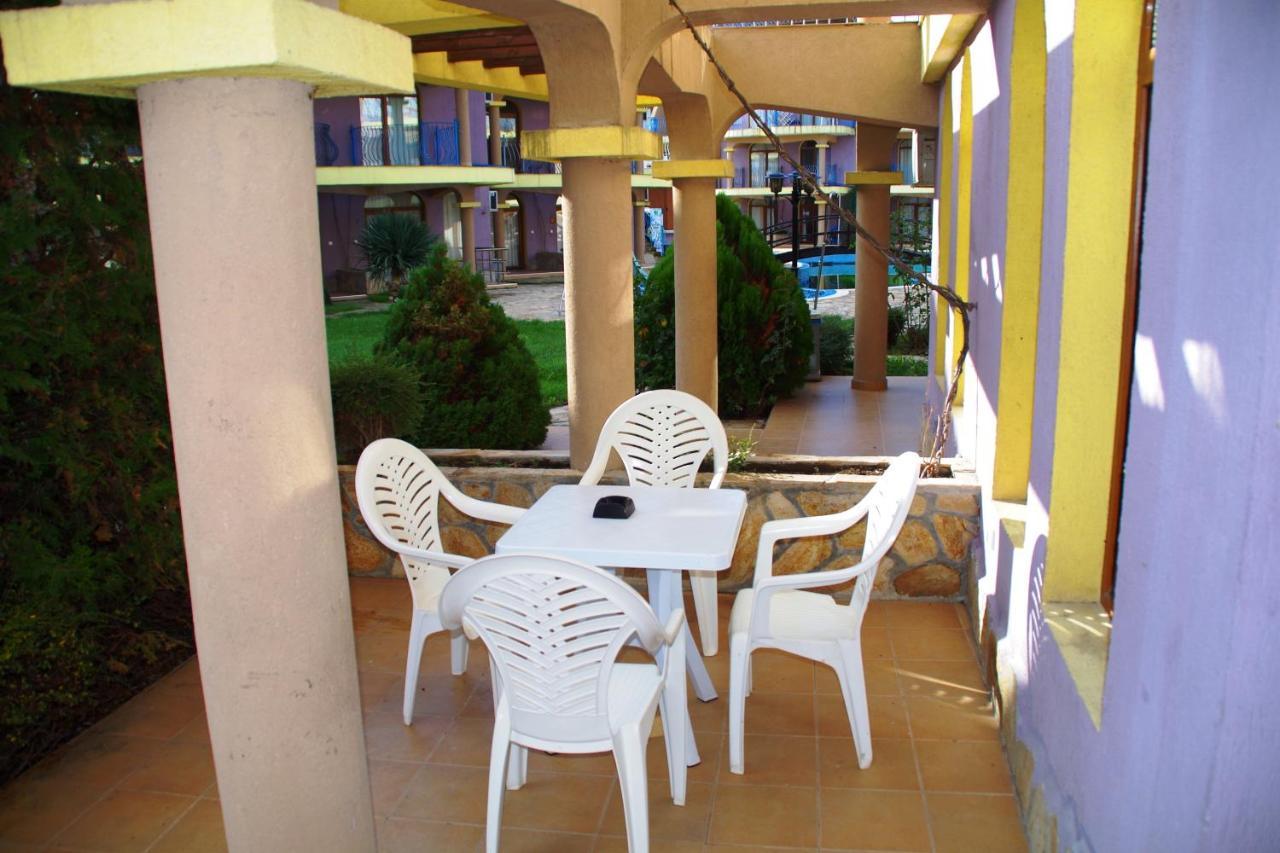 Azura Garden Apartments Czernomorec Zewnętrze zdjęcie