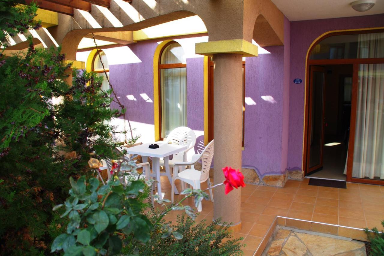 Azura Garden Apartments Czernomorec Zewnętrze zdjęcie