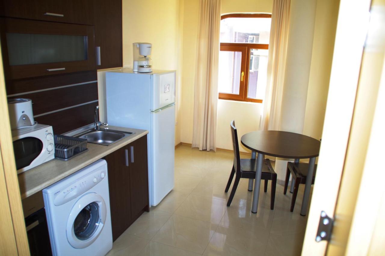 Azura Garden Apartments Czernomorec Zewnętrze zdjęcie